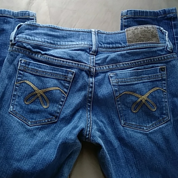 Jean - Picture 3 of 4